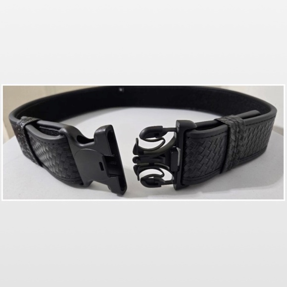 New Tactical Belt Black Mens Medium Heavy Duty Leather Quick Release Buckle NWT - Picture 4 of 15